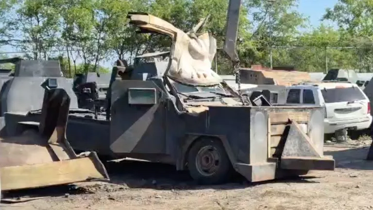 Destruyen 32 ‘monstruos’ del narco en Tamaulipas; van 107