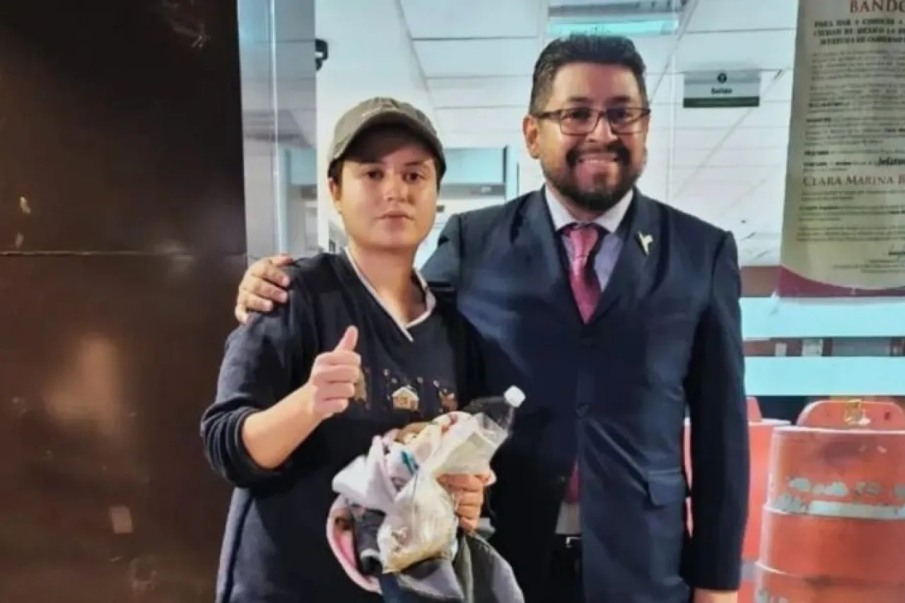 'No soy mala'; Joven absuelta por matar a su madre y tío quiere que la adopten