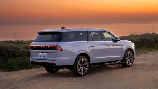 Lincoln Navigator 2025 debuta en México