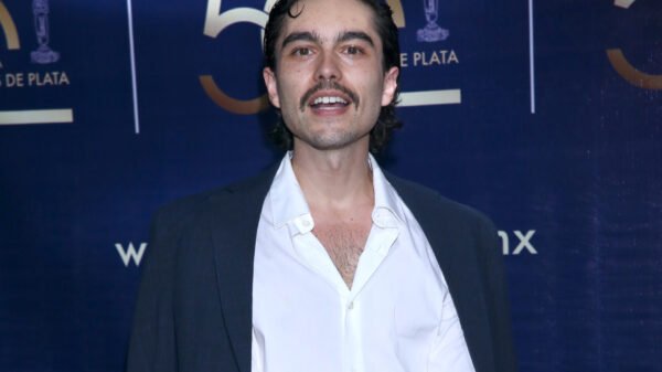 Sergio Mayer Mori pone en evidencia a Natalia Subtil