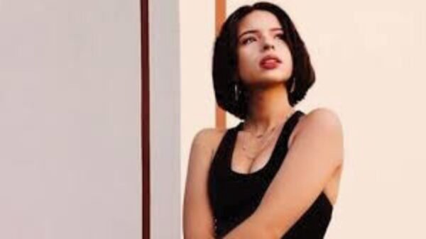 Ángela Aguilar publica video y exhibe a medios y creadores que la atacan