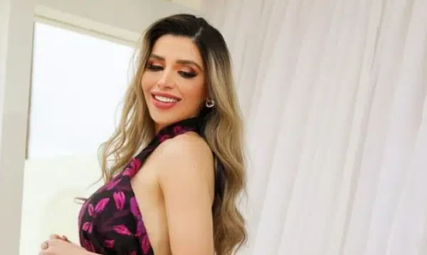 Emma Coronel reaparece en redes con sorprendente cambio de look; así luce