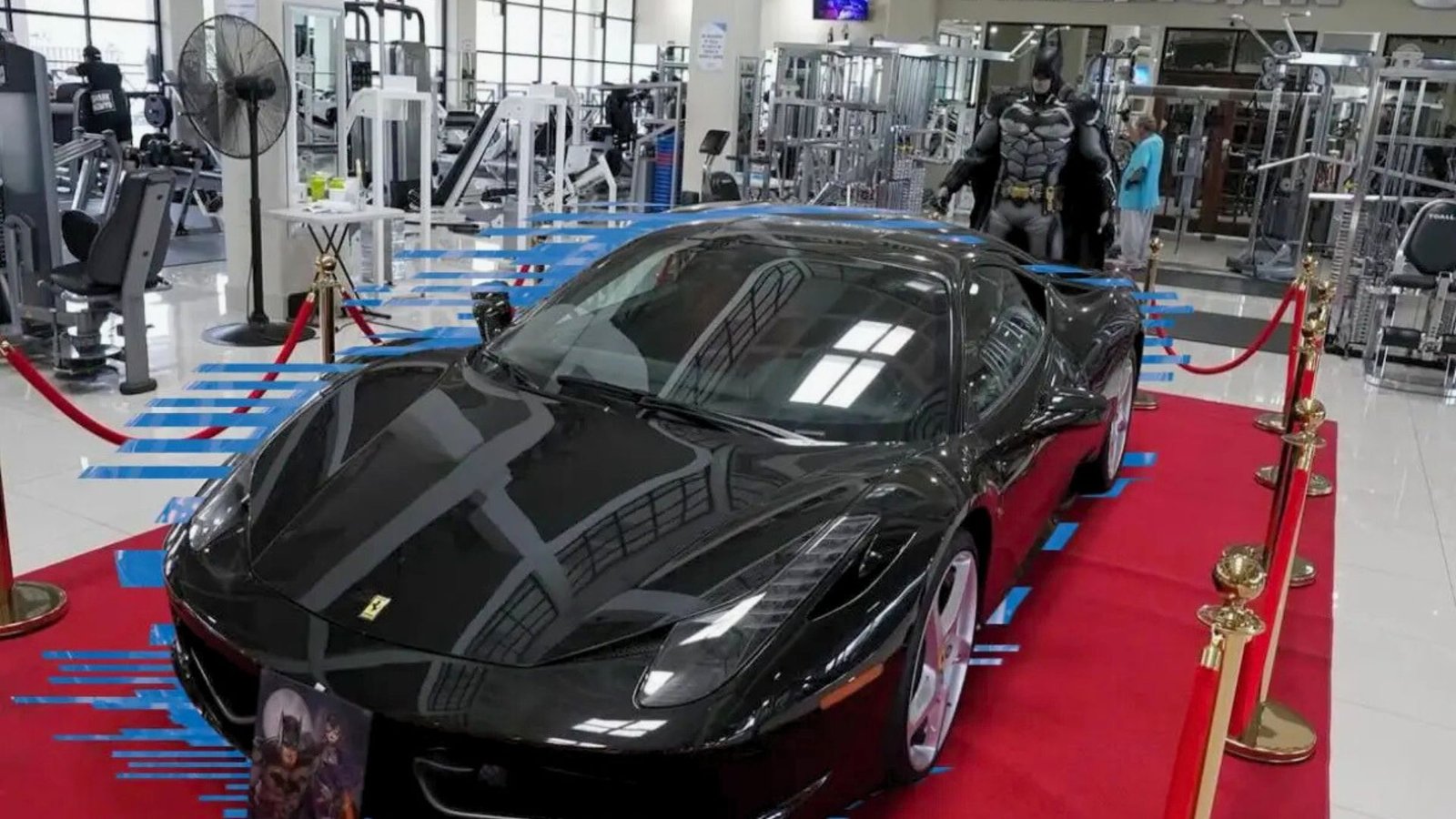 Conoce el gimnasio con Ferrari y DJ en Monterrey que causa furor en redes