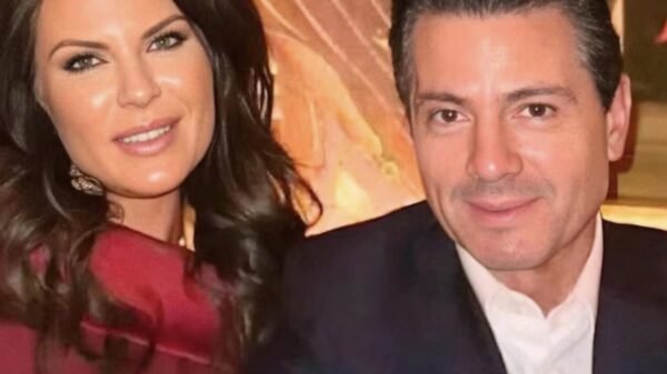 ¡Trae nueva novia! Reaparece Peña Nieto más enamorado que nunca