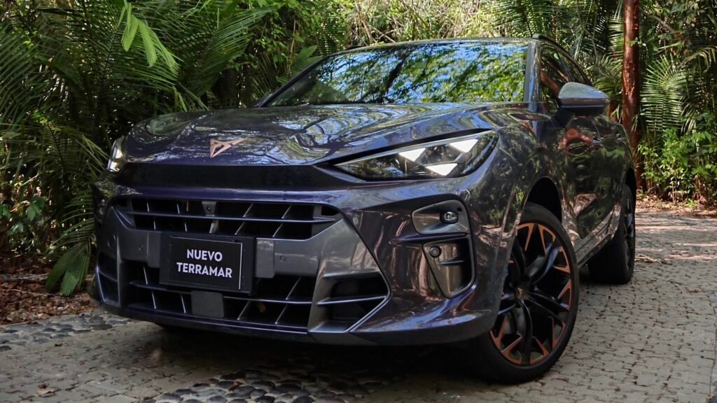 CUPRA lanza Terramar con dos versiones en México