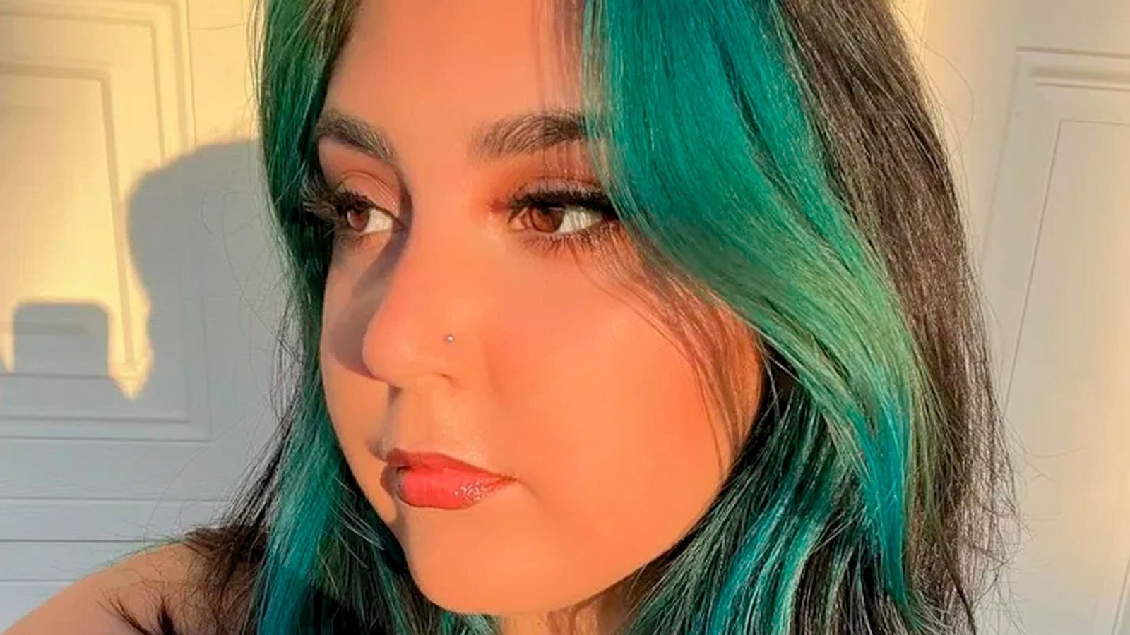 Empleada de 7-Eleven muere tras brutal pelea con su jefa en California