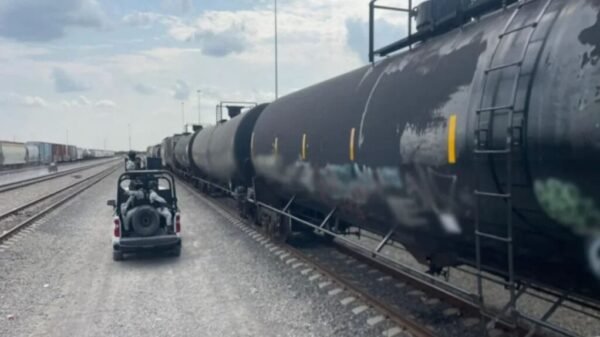 Confiscan más de 2 millones de litros de diésel en aduana ferroviaria de Matamoros
