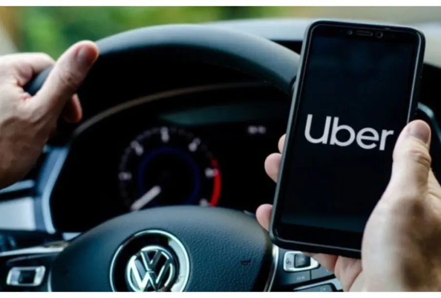 Uber subirá tarifas hasta 7% por reforma de Sheinbaum