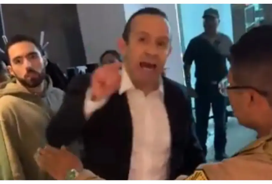 “¡Me va a matar!”: abogado de élite, es detenido tras ataque en estudio de grabación (VIDEO)