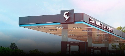 Vinculan al “Canelo” Álvarez con empresario acusado de robo de combustible y lavado de dinero