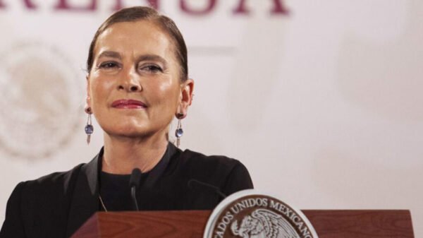 Beatriz Gutiérrez Müller, esposa de AMLO, figura entre aspirantes a la rectoría de la BUAP