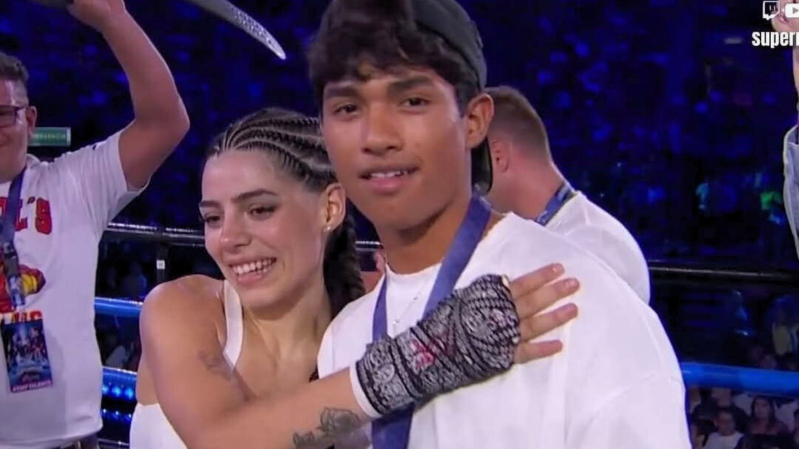 Milica cumple su promesa y publica el “debut” de Ángel Avid en YouTube