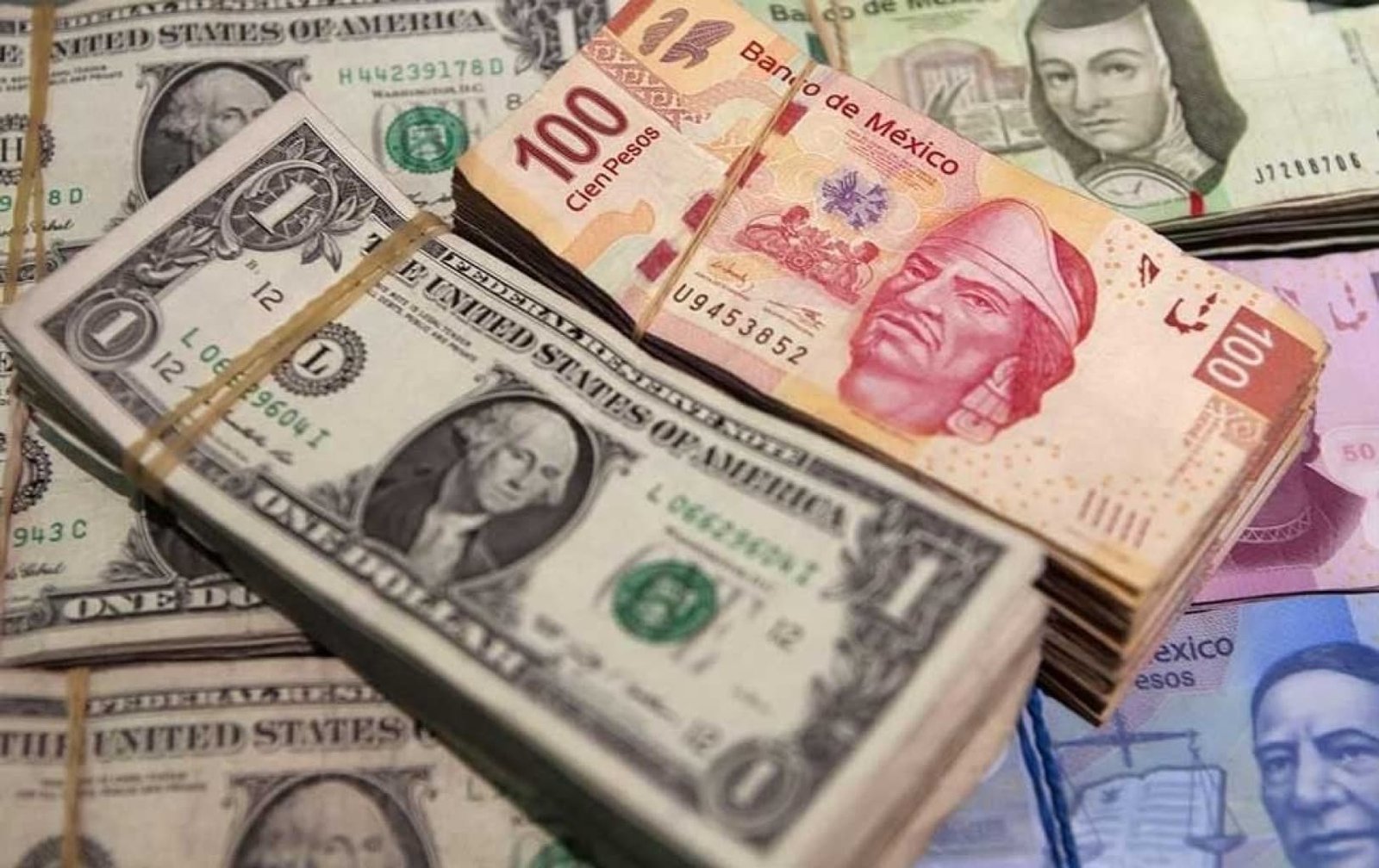 Tipo de cambio: El peso no puede mantenerse, retrocede frente al dólar