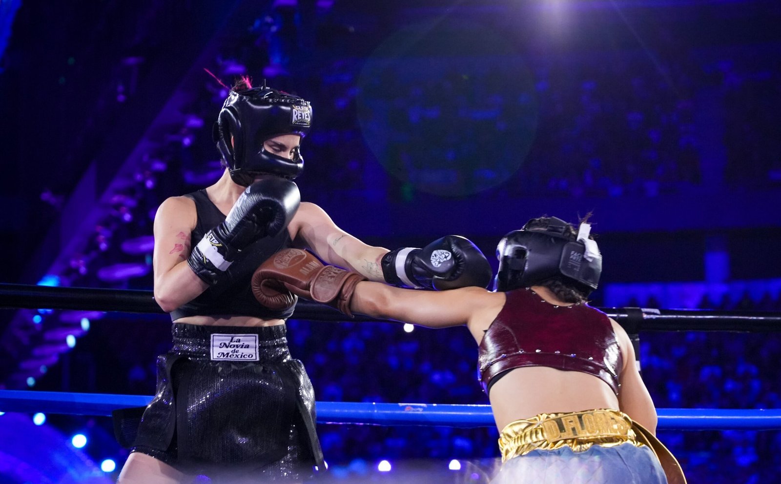 Victoria unánime de Alana Flores en la pelea estelar contra Gala Montes