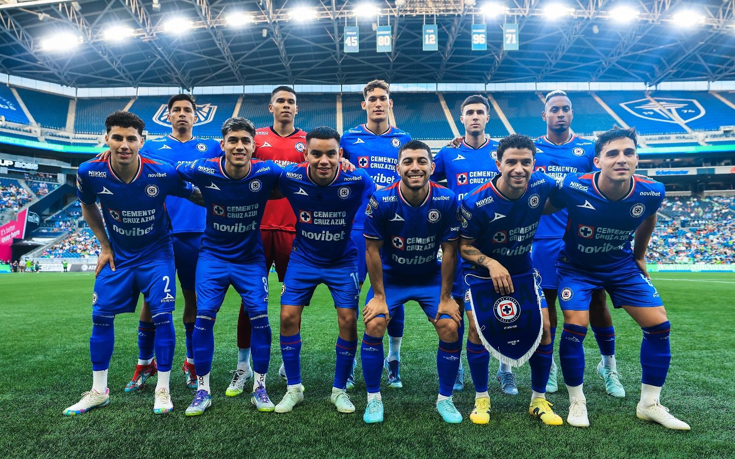 RESUMEN Y GOLES: Seattle Sounders descarrila a Cruz Azul y lo vence 7-0