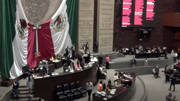 Denuncian despidos injustificados en la Cámara de Diputados