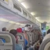 Graban a pasajero muy “Perrón” en vuelo a Puerto Vallarta (VIDEO)