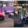 Repartidores por app y automovilista protagonizan pelea en calles de CDMX