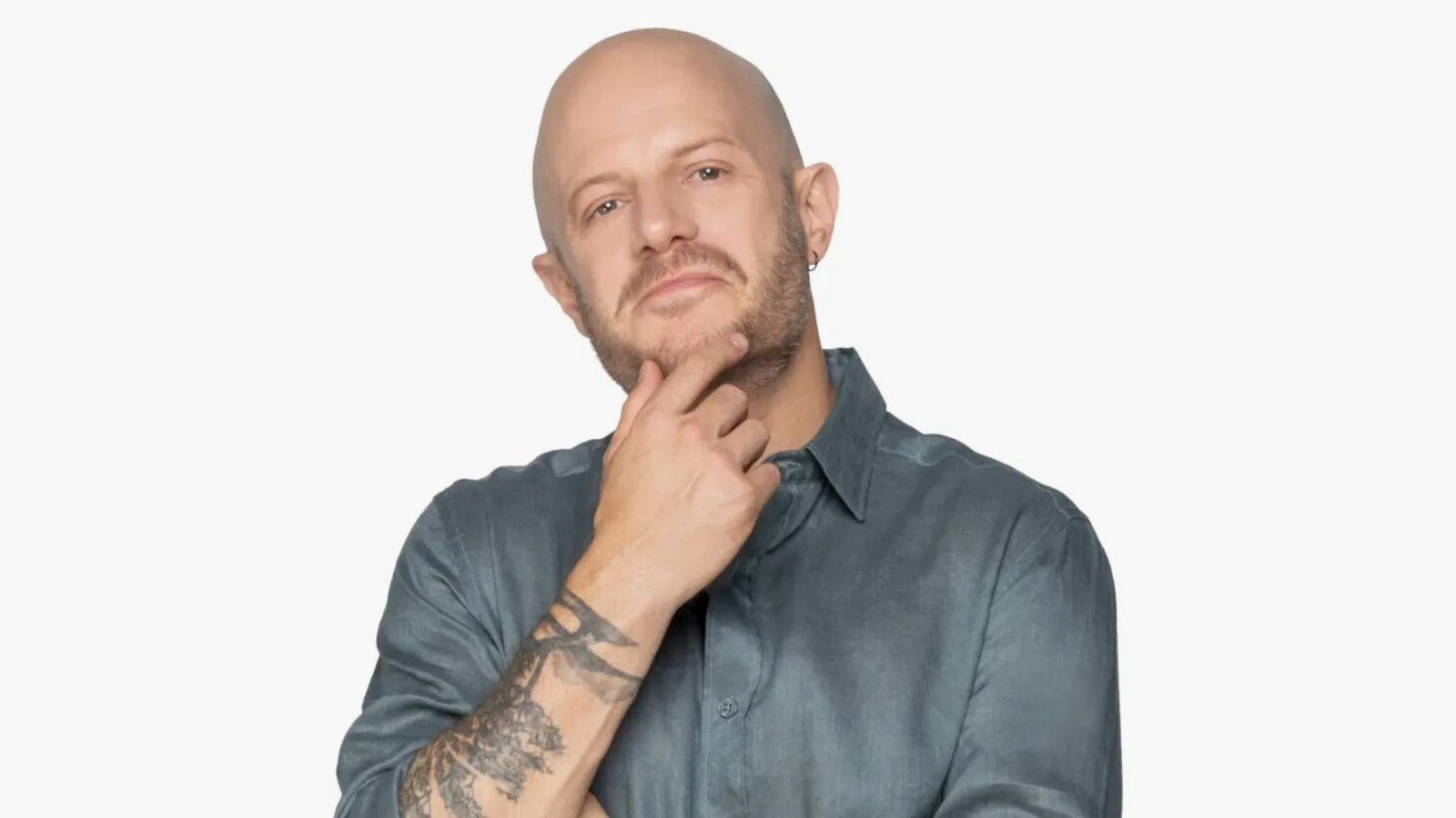 Facundo admite acto íntimo en los baños de La Casa de los Famosos México 3: "soñaba con Delia"