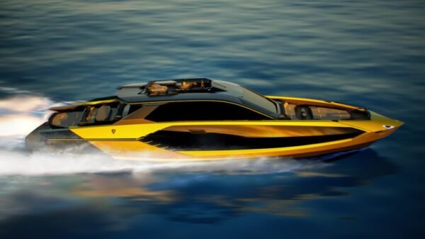 Lamborghini y TISG presentan el yate 101FT