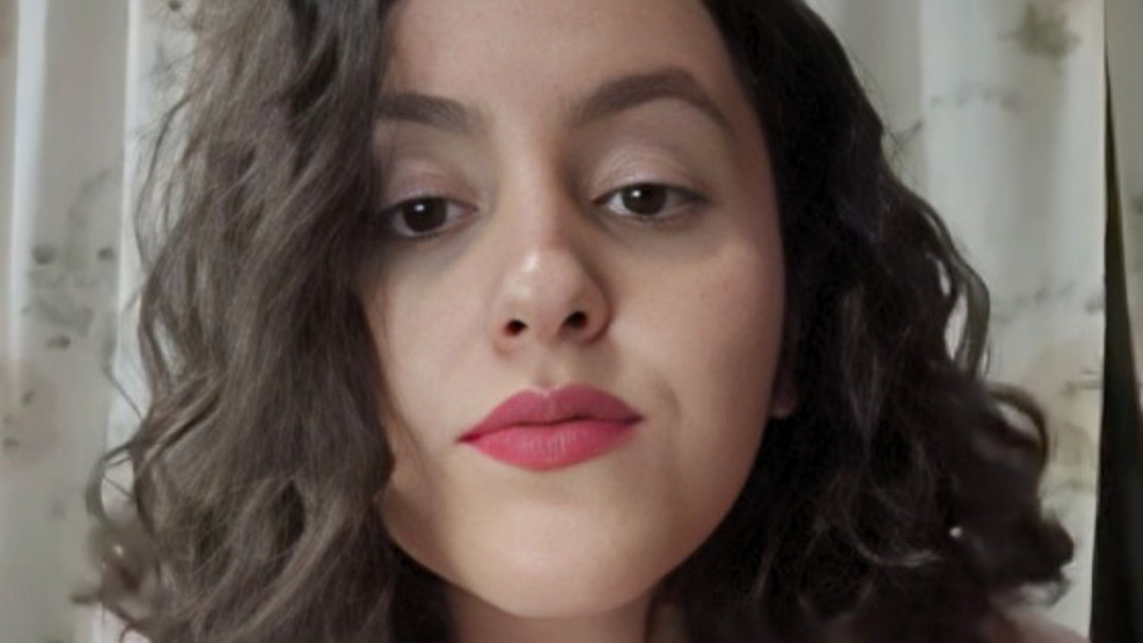 Joven descubre que su novio tenía otra relación de 4 años y comparte su historia