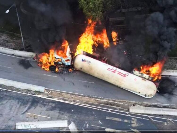 Tragedia de Iztapalapa: descartan bache; ‘impacto con objeto sólido’ causó la fuga