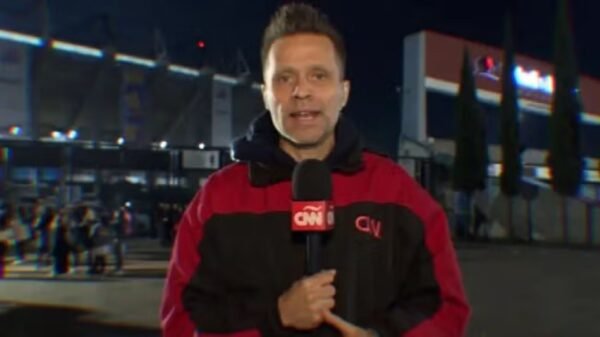 Muere Javier Merino, periodista de espectáculos de CNN