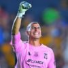 Récord histórico: Guzmán asegura su arco en cero por 200 partidos