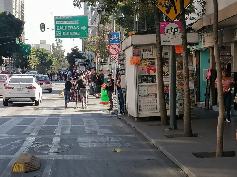 Cede gobierno capitalino a presiones de trabajadoras sexuales sobre ciclovía de Tlalpan