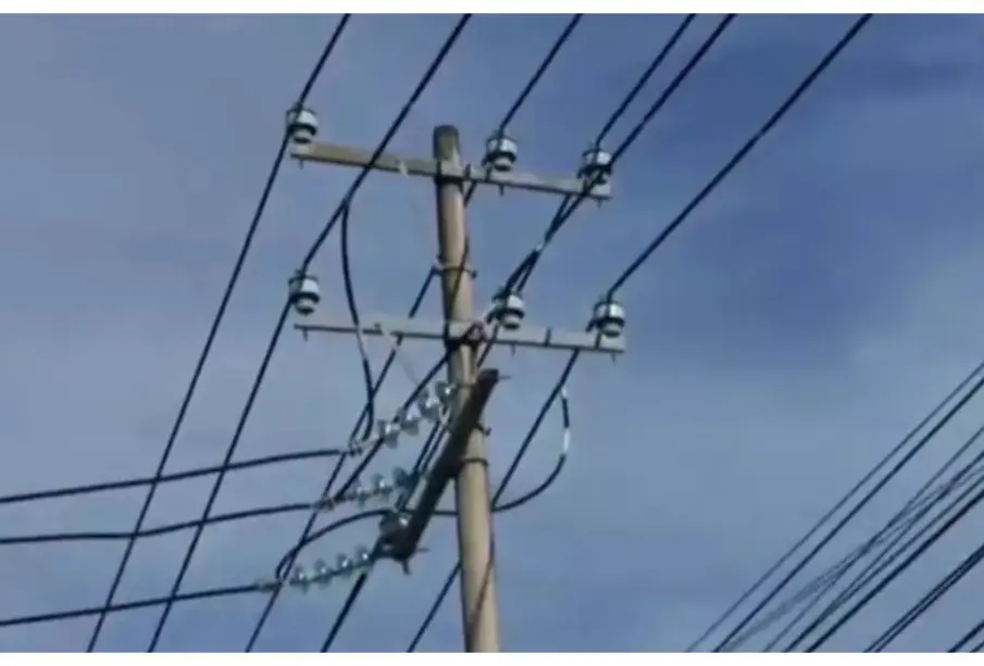 Tras apagón masivo, la luz vuelve a la Península de Yucatán, informa CFE