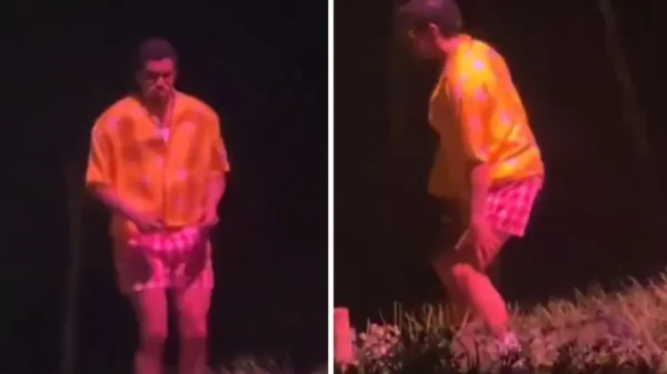 Bad Bunny se lesiona la rodilla en pleno concierto (VIDEO)