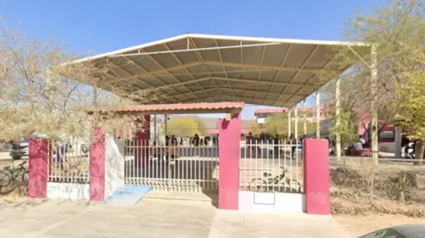 Vinculan a proceso a cuatro menores en Hermosillo por atacar a velador y robar en una escuela