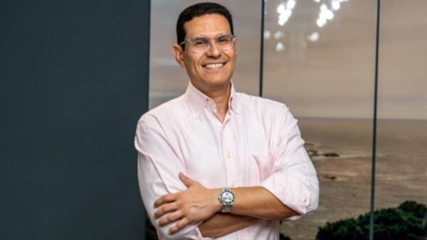 Luis Gabriel Pérez Acevedo es el líder en soluciones globales de agua, nutrición e higiene con impacto social