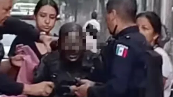 Explosión de transformador de la CFE en León deja nueve lesionados | VIDEO