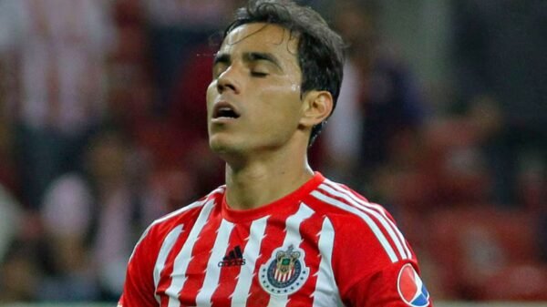 ¿Cuál es la sentencia máxima que podría recibir Omar Bravo?