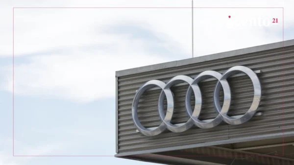 Bloqueos carreteros causan paro de actividades en planta Audi en Puebla