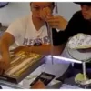 VIDEO | Dos mujeres roban cadena de oro valuada en 50 mil pesos en joyería del Centro Histórico de Puebla