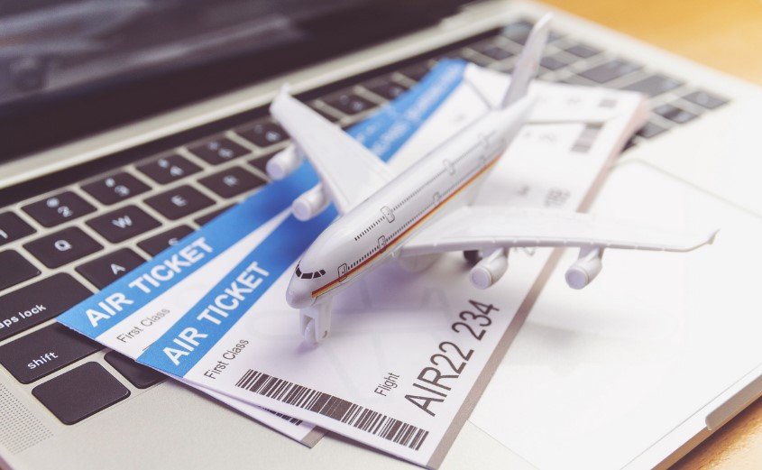 ¿Planeas un viaje? Estos son algunos consejos que debes tener en cuenta para comprar vuelos baratos