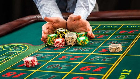 Hacienda desmantela red de lavado de dinero operada desde 13 casinos en ocho estados