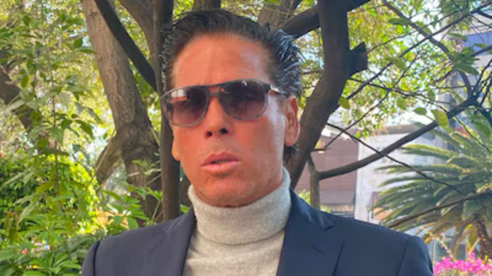 Suspenden hotel de Roberto Palazuelos por cobrar casi $14 mil por noche: Profeco destapa el abuso