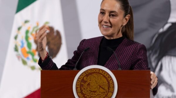 Sheinbaum anuncia visita a zonas afectadas por inundaciones y continuidad de apoyos a familias