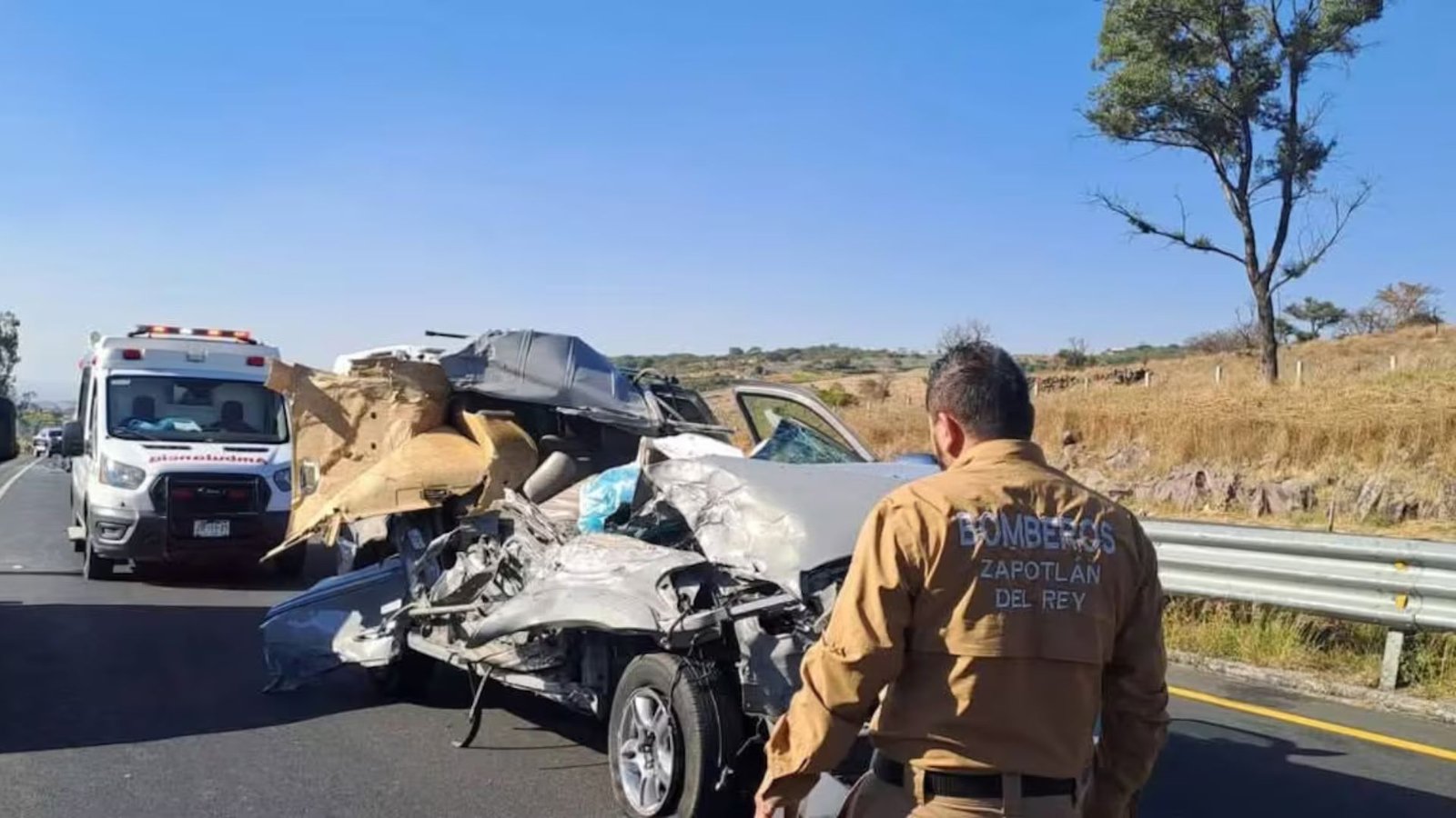 Grave accidente del vocalista de Grupo El Tiempo paraliza a sus fans: esto es lo que se sabe