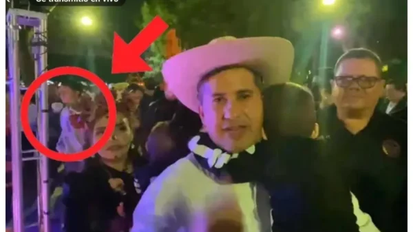 Ofrecieron 50 mil pesos por asesinar al alcalde de Uruapan, Carlos Manzo, revela periodista Luis Chaparro