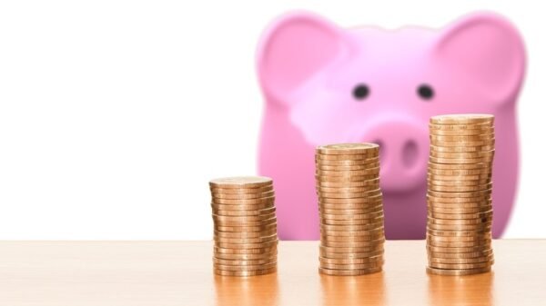 ¿Cuándo hacer un retiro parcial o total en el Afore?