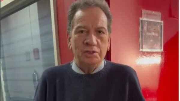 Coque Muñiz luce irreconocible tras drástico cambio físico y desata preocupación