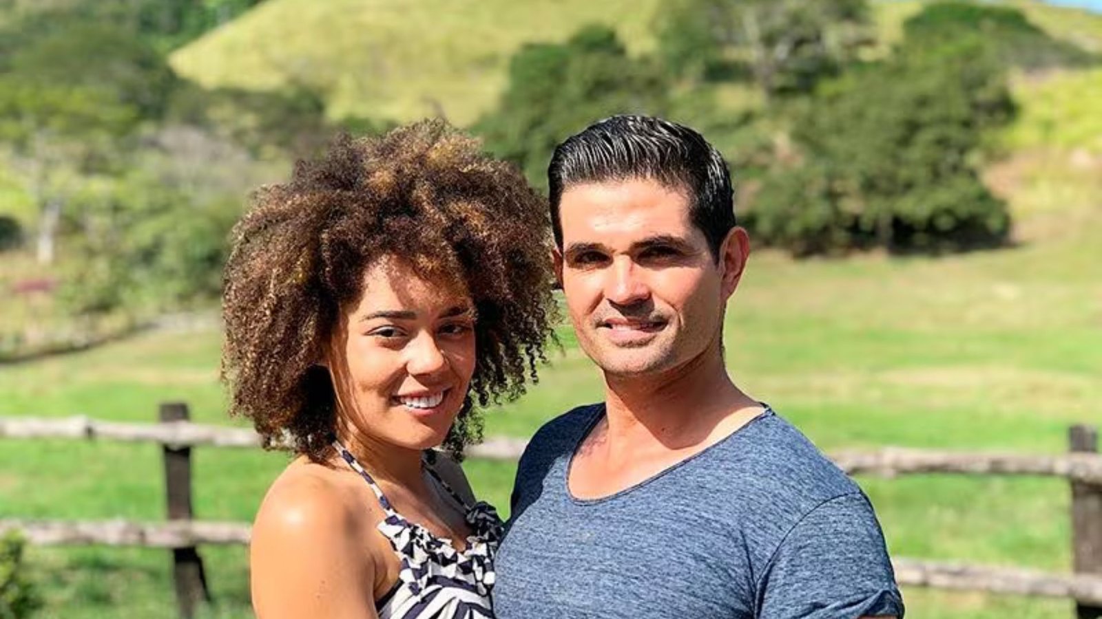 Ferdinando Valencia y Brenda Kellerman revelan el sexo y nombre de su bebé arcoíris en emotivo festejo