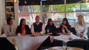 El guinistguionista Jose Luis Trejo;, Beka Cárdenas actriz; Pablo de Antuñano director y productor cine; Paulina de Lira (actriz); Claudia Goitia y Claudia Noriega