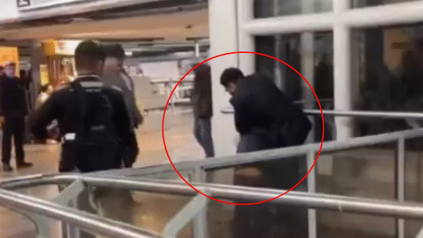 VIDEO: Pasajero enfrenta y somete a presunto ladrón de celular en la estación Guerrero del Metro CDMX