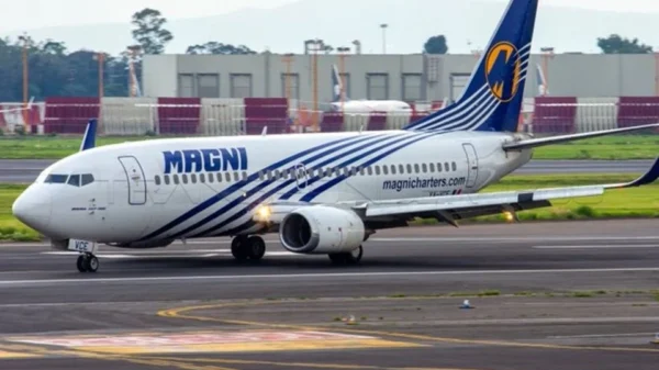 Detienen a piloto por presunto secuestro de avión en el AICM