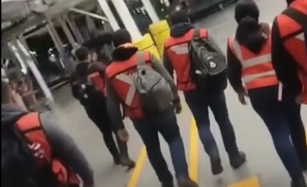 Despiden a mil 900 trabajadores de planta automotriz en Coahuila